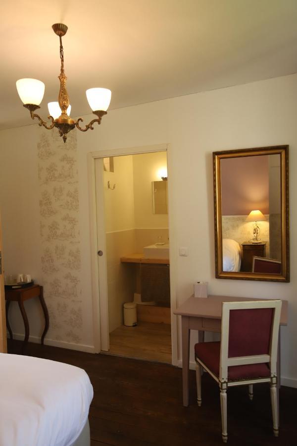 La Basse Cour Hotell Tanlay Exteriör bild