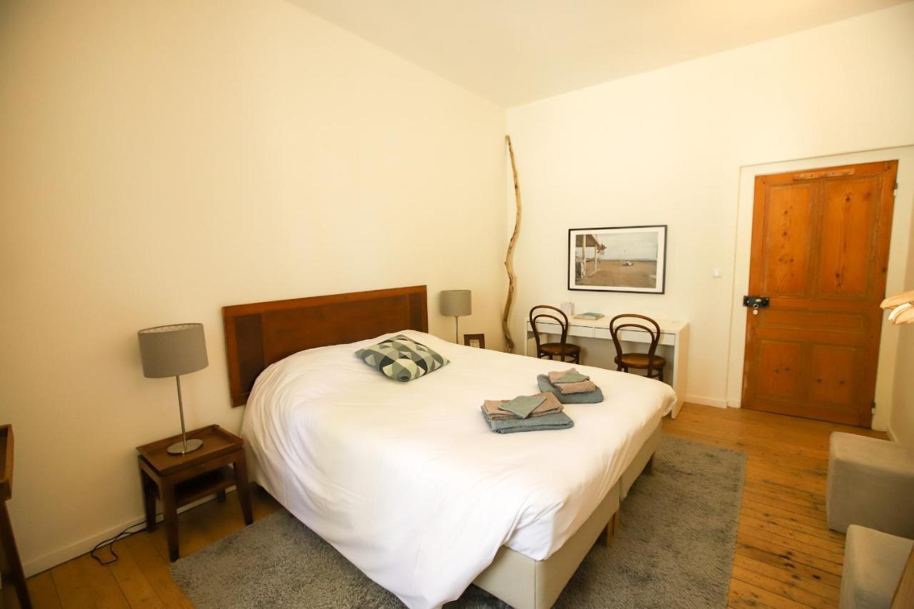 La Basse Cour Hotell Tanlay Exteriör bild