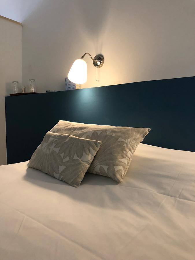 La Basse Cour Hotell Tanlay Exteriör bild